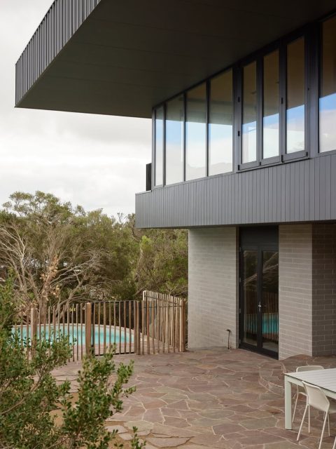 This home speaks for itself!

Recognised as Master Builder of the Year (Residential) 🙌🏼

Backed by our ThermalHEART windows - sleek, efficient and built to match the standard of a home like this! 

It’s all in the details 😍